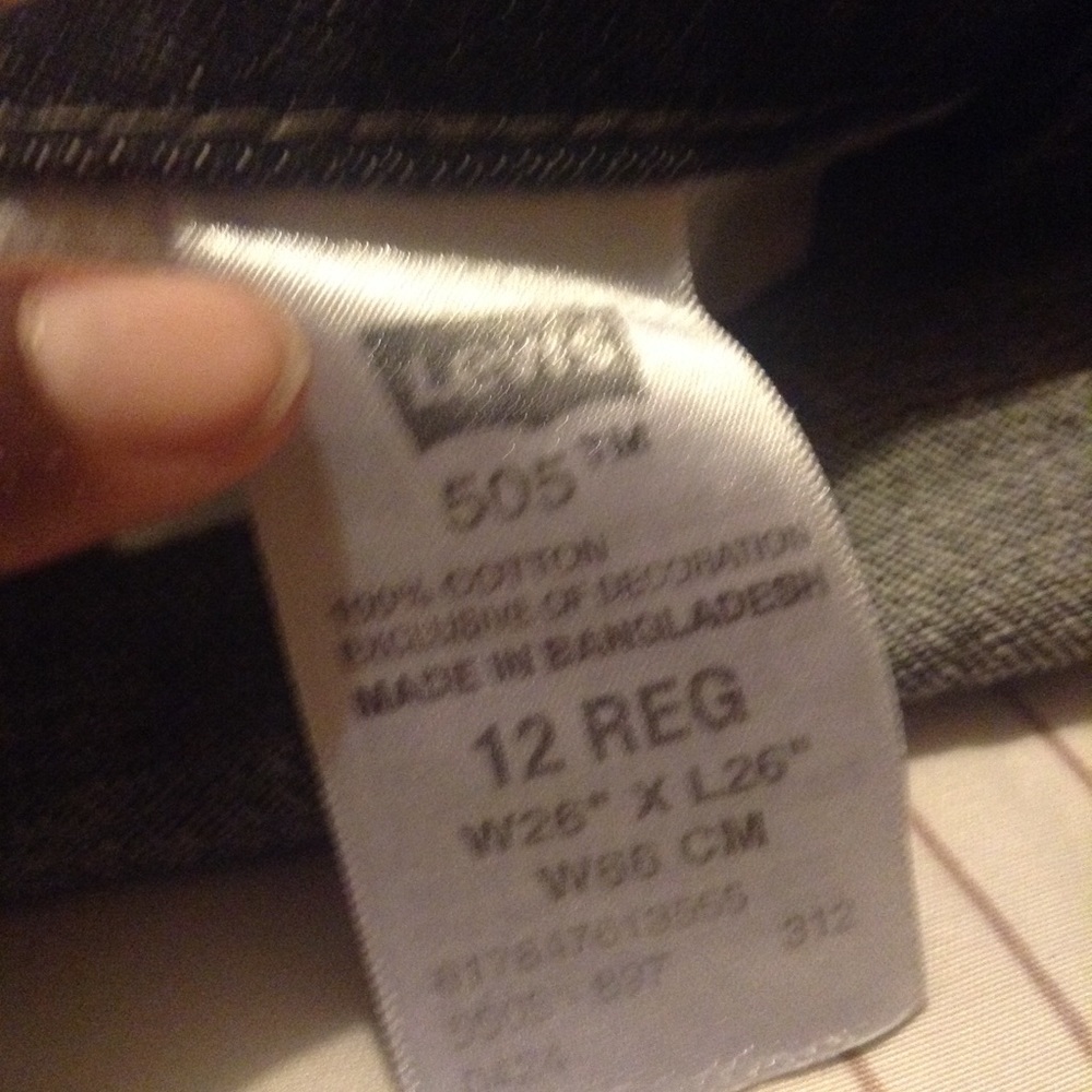 Jeans - Picture 2 of 5